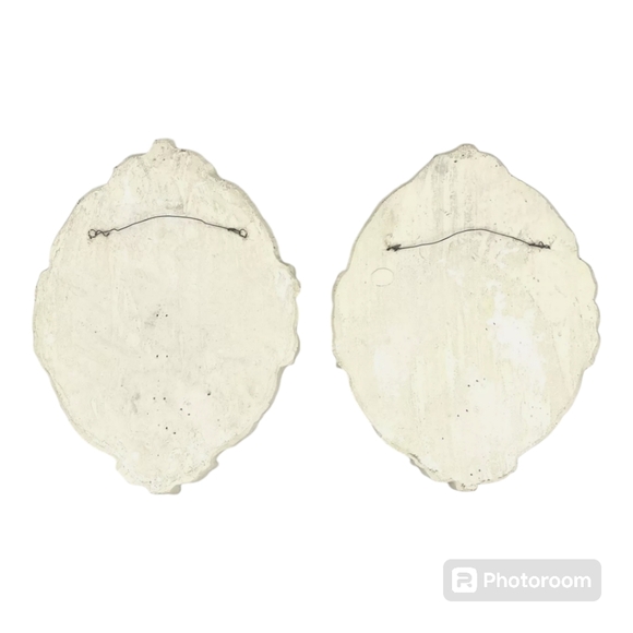 Vintage Wall Plaques by Universal Statuary Corp. - Picture 3 of 3